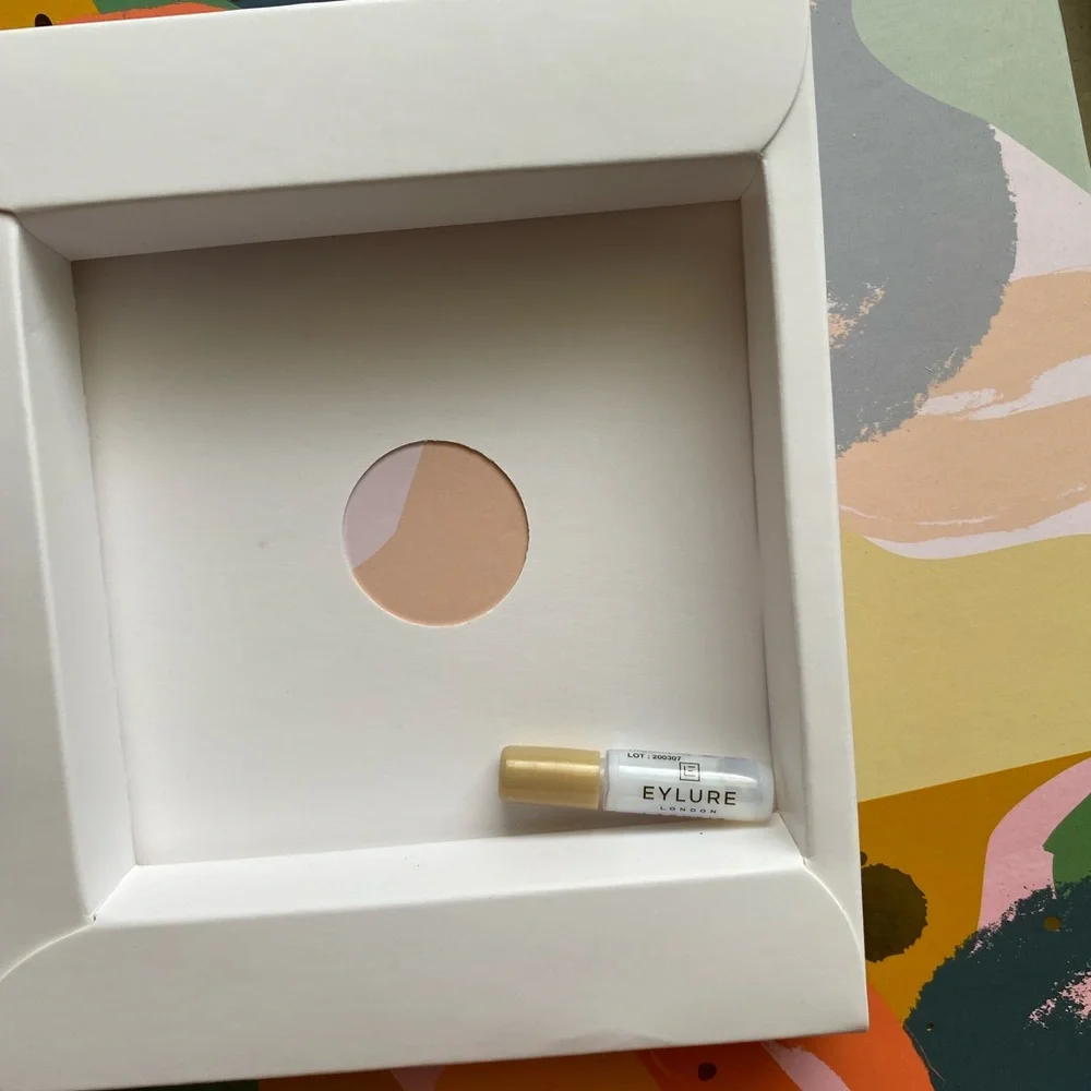 NIB EYLURE LONDON gleam& beam lashes buy one get one free - Picture 6 of 6